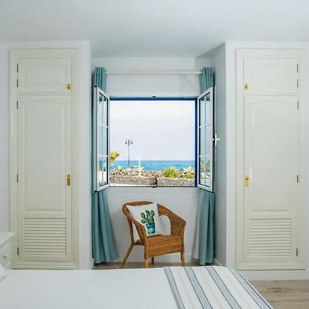 Apartment Bonito Con Wifi Frente Al Mar En *